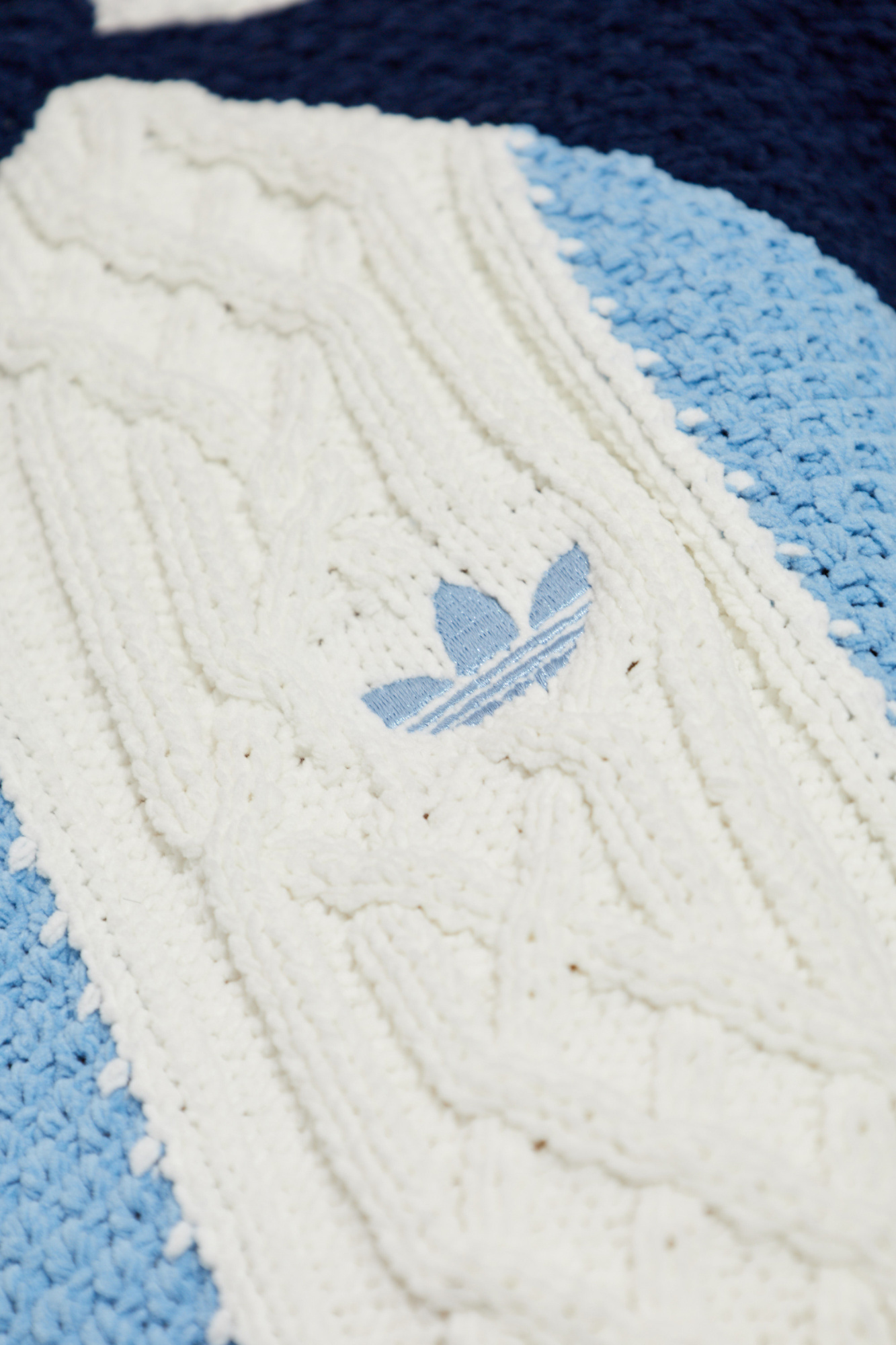 ADIDAS Originals Sweater with decorative knit | Women's | Vitkac